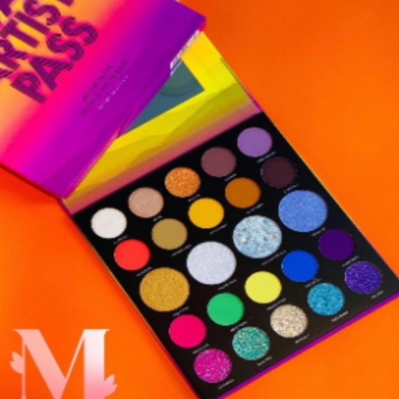 Morphe limited edition palette - Picture 3 of 5